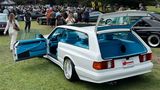 Mercedes C126 SB in weiß mit blauen Innendesign