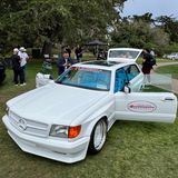 Mercedes C126 SB in weiß mit blauen Innendesign