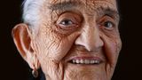 Lange leben: Die 100 Jahre alte Antonia Coinu aus Fonni, Sardinien, Italien