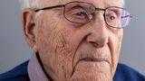 Lange leben: Der 100 Jahre alte Albrecht Weinberg aus Leer, Deutschland