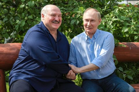 Lukaschenko (l.) und Putin Anfang August in Russland