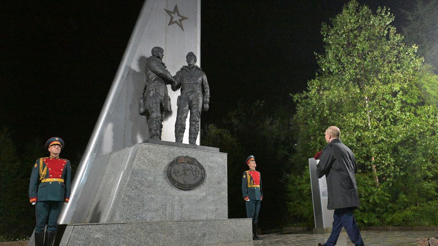 Meeting with US President Trump: Kremlin: summit planned for six to seven hours
