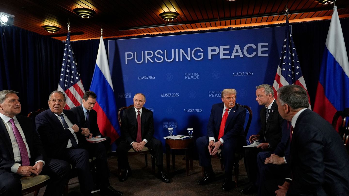 Ukraine War: US Russia summit started-Trump and Putin in a car