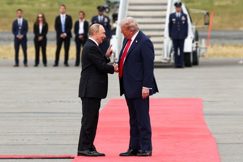 Trump-Putin-Treffen auf dem Rollfeld in Anchorage, Alaska