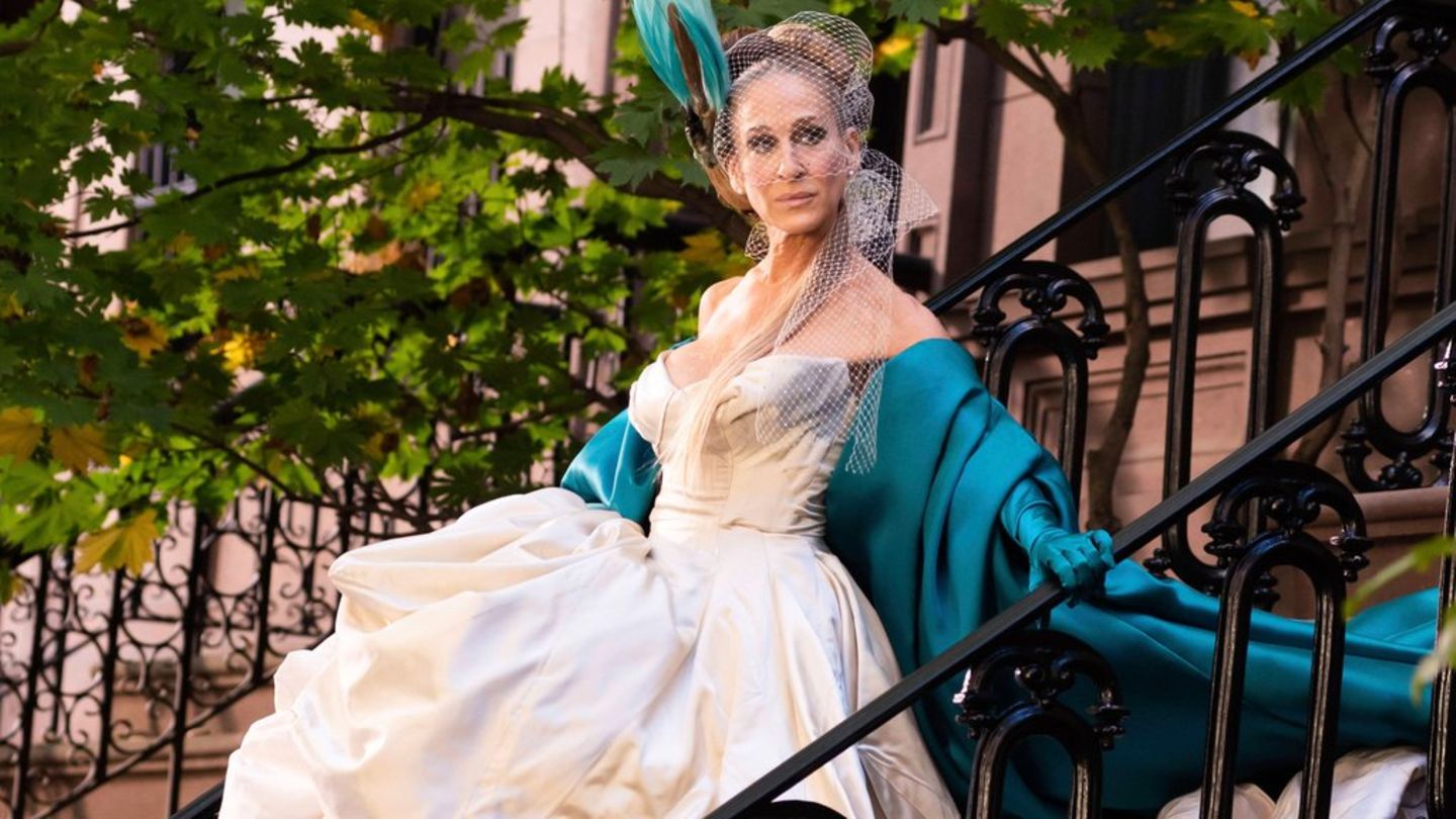 Sarah Jessica Parker sums up: basketball players and police officers loved “Carrie”