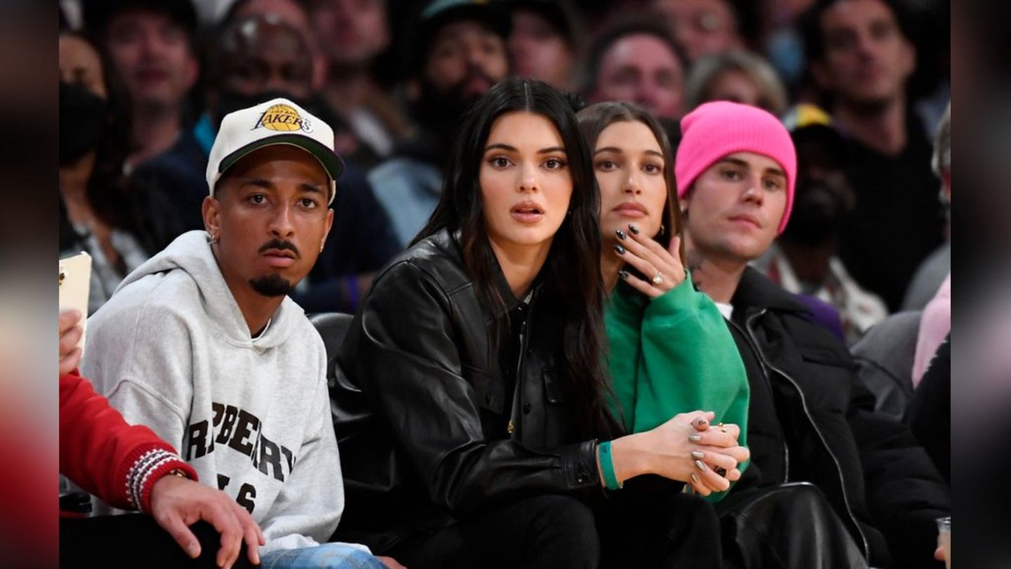 Justin Bieber and Kendall Jenner: Hailey jokes about their photo together
