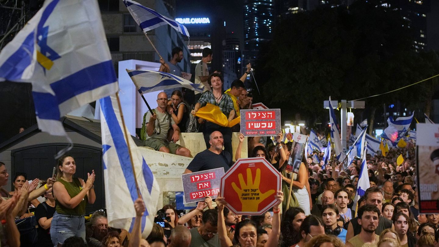 Israel in motion: strike and large demonstration for freedom of Hamas-Geiseln