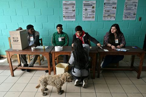 Wahllokal in einer Schule in La Paz