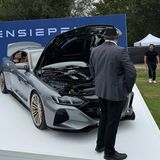 Bovensiepen Zagato: An sich ein BMW und dann doch wieder nicht. Nachdem das Erstlingswerk des Bovensiepen Zagato bereits am Comer See im Frühjahr enthüllt wurde, feierte das Luxusmodell auf Basis des BMW 4ers ebenfalls bei The Quail seine große Nordamerika-Premiere. Das 611 PS starke Luxus-Coupé soll an die Tradition der Alpina-Modelle anknüpfen. Der Preis steht ebenso wie die endgültige Limitierung noch nicht fest. Doch unter 350.000 Euro dürfte kaum etwas gehen. 