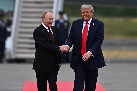 "Bis dahin bin ich aus dem Amt": Politologe über Trumps riskantes Putin-Spiel