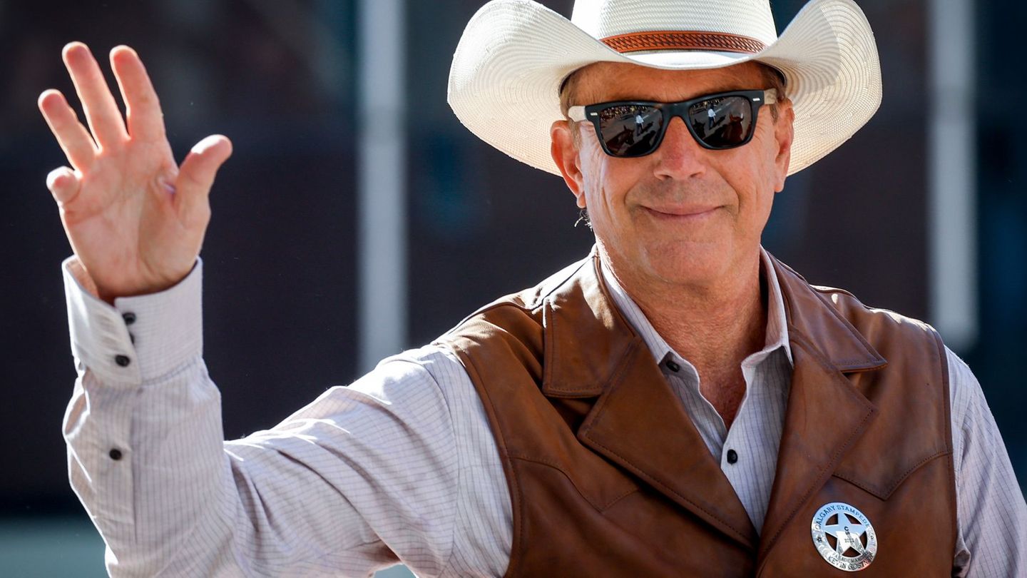 Actor duo: Kevin Costner and Jake Gyllenhaal in “Honeymoon” film