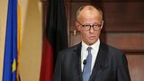 Nach dem Ende der Gespräche trat Bundeskanzler Friedrich Merz vor die Presse – und zeigte sich zufrieden. Seine Erwartungen seien "übertroffen" worden. Innerhalb der nächsten zwei Wochen solle es zu einem Treffen zwischen Putin und Selenskyj kommen, so der CDU-Politiker.
