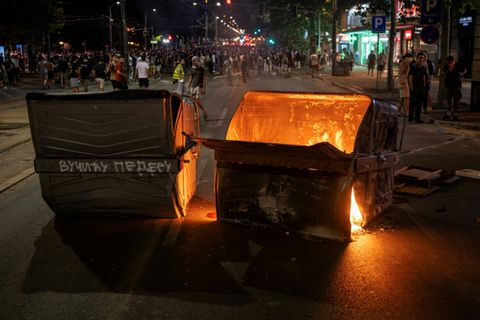 Proteste in Belgrad am Montagabend