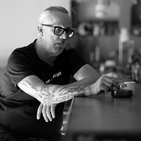 From the GDR building soldier to bartender: Gunter Harms