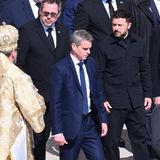 Selensky im schwarzen Anzug bei der Beerdigung von Papst Franziskus
