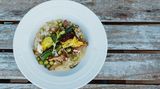 Risi e Bisi mit Zucchiniblüten