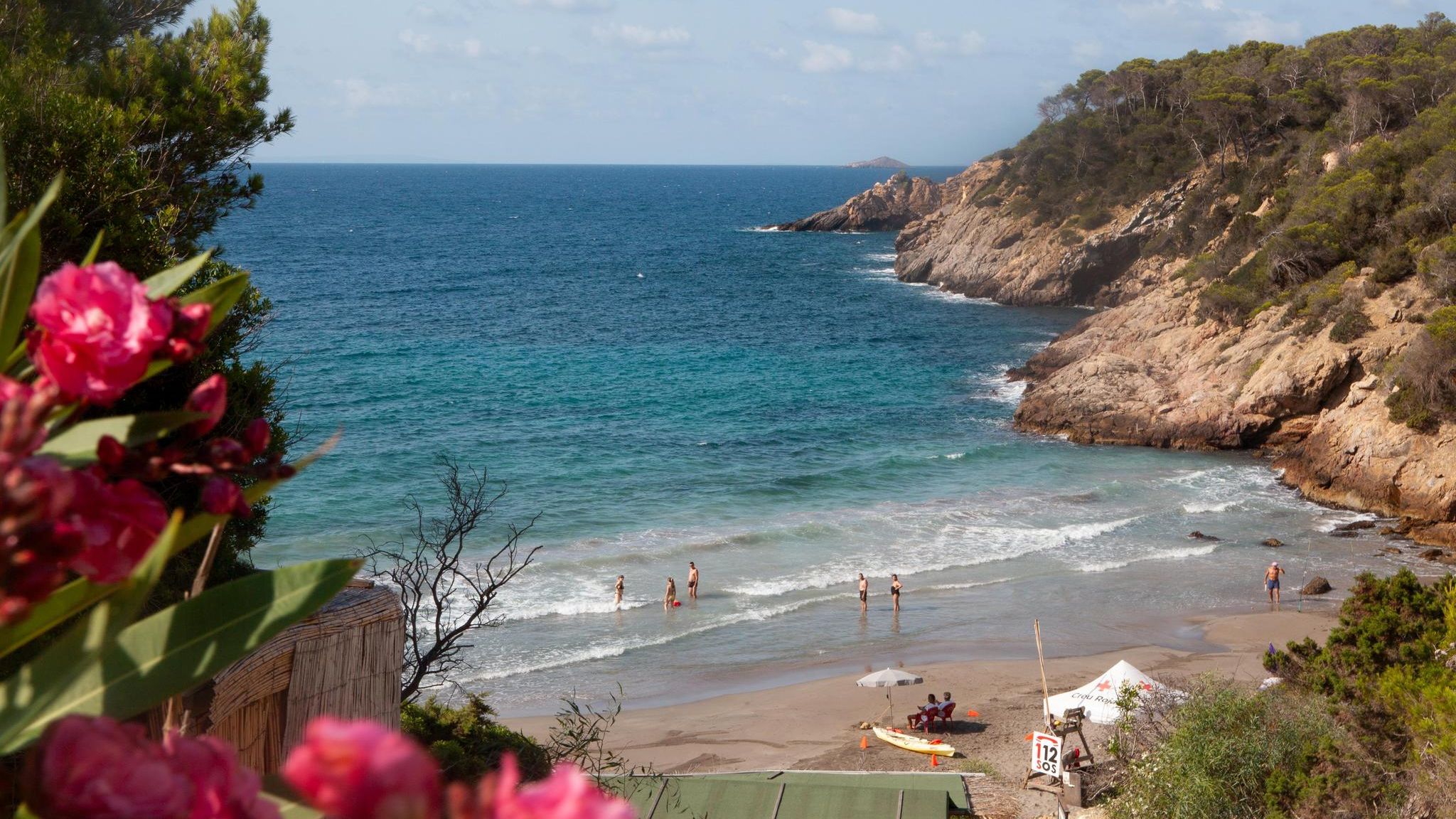 Der Strand der Cala de Boix auf Ibiza