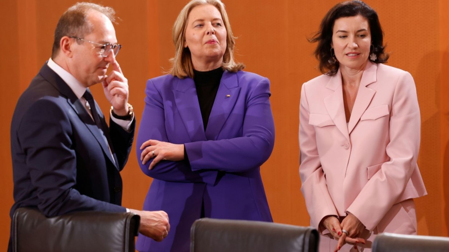 Dobrindt, Bas und Bär