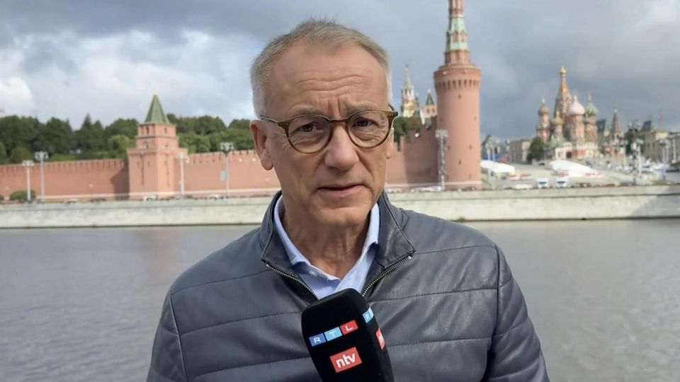 Kreml erteilt Zweiergipfel mit Selenskyj direkt "vorsichtige Absage" Kreml erteilt Zweiergipfel mit Selenskyj direkt "vorsichtige Absage"