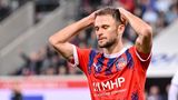 Bundesliga: Heidenheims Leonardo Scienza schlägt die Hände über dem Kopf zusammen