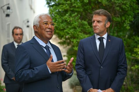 Costa (l.) Mitte August in Südfrankreich