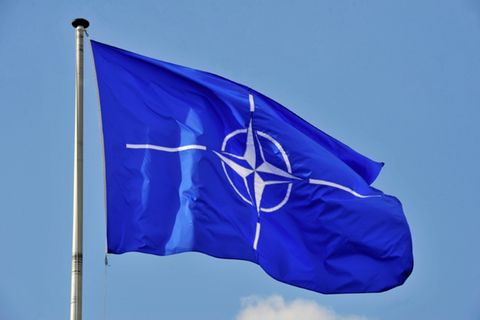 Nato-Flagge