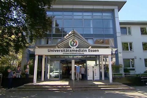 Der Eingang der Uniklinik in Essen.