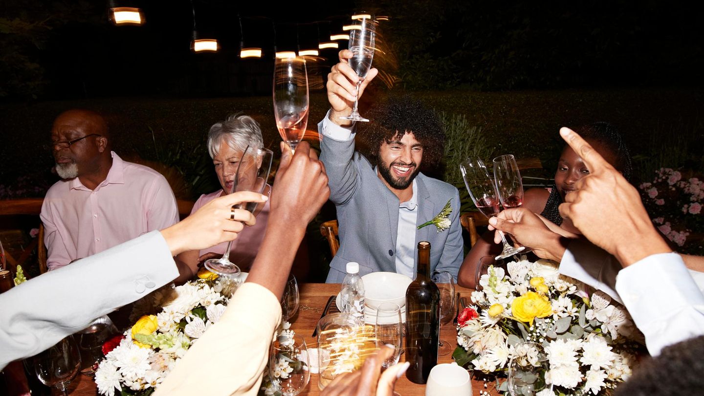 Heiraten: So werden Sie ein guter Hochzeitsgast – und haben auch noch Spaß