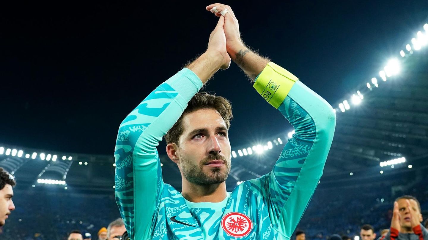 Kevin Trapp: Eintracht goalkeeper shed tears in a farewell video