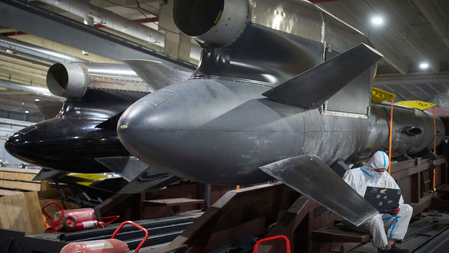Fighting events: Russia increasingly again air strikes on Ukraine