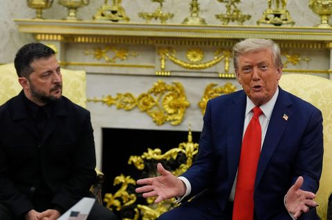 Der ukrainische Präsident Wolodymyr Selensky zu Besuch im Weißen Haus bei US-Präsident Donald Trump (re.)