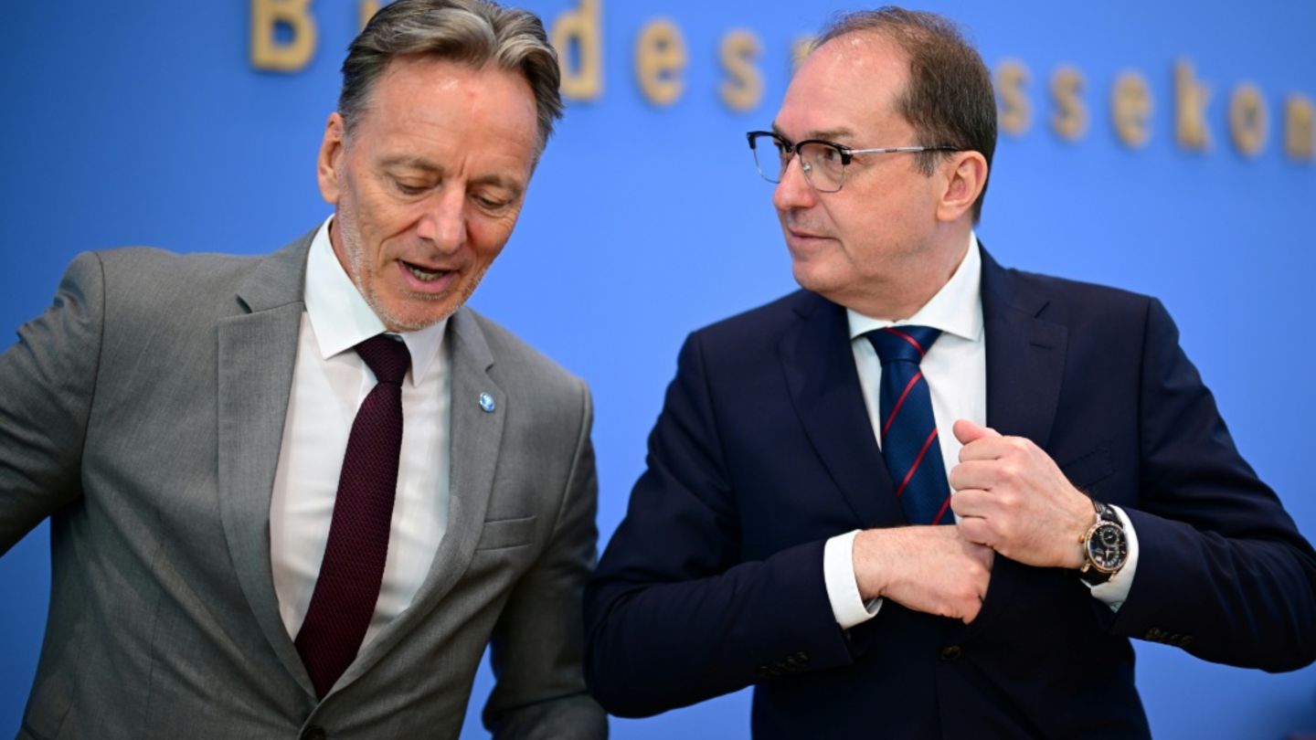 Dobrindt (r.) und Münch