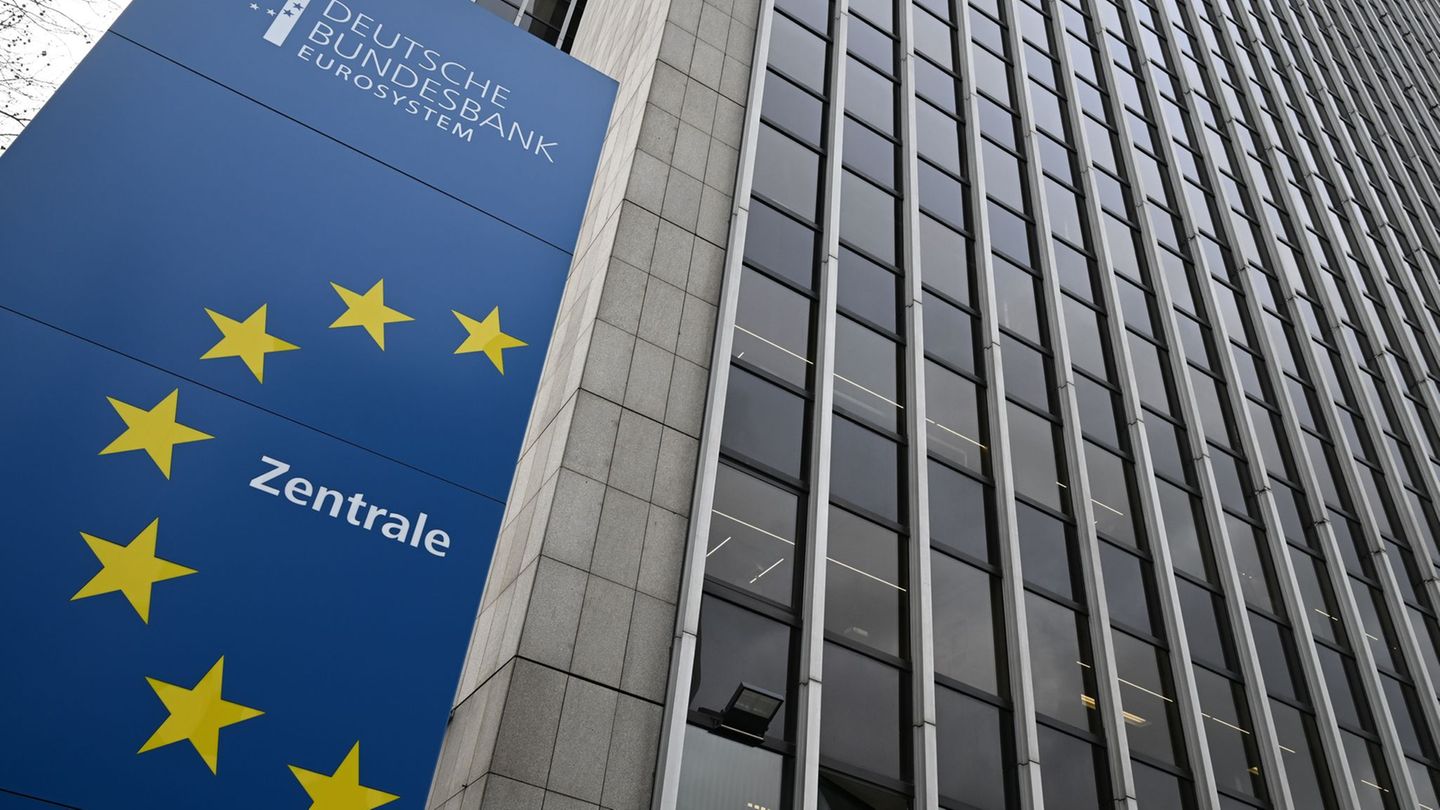 Business in the third quarter: Bundesbank: German economy takes the place