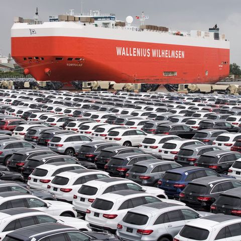 US-Importzoll: Autos an einem Hafen