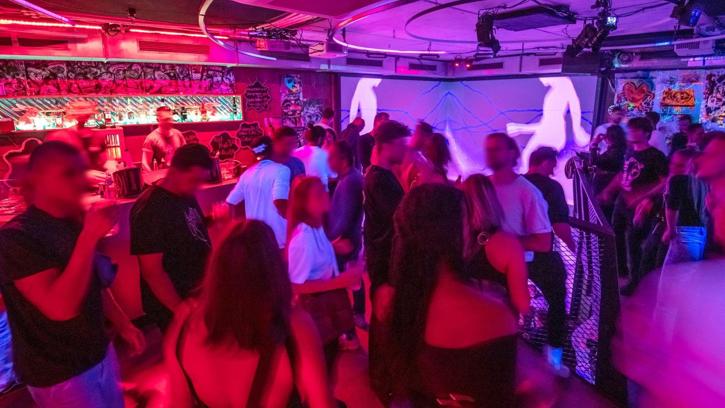 Gerade noch so im Mittelfeld. 37 Clubs und 463 Bars (mit Viersternebewertung). Das Bier kostet durchschnittlich 5 Euro, Cocktails 13 Euro (im Bild der Harry-Klein-Club)