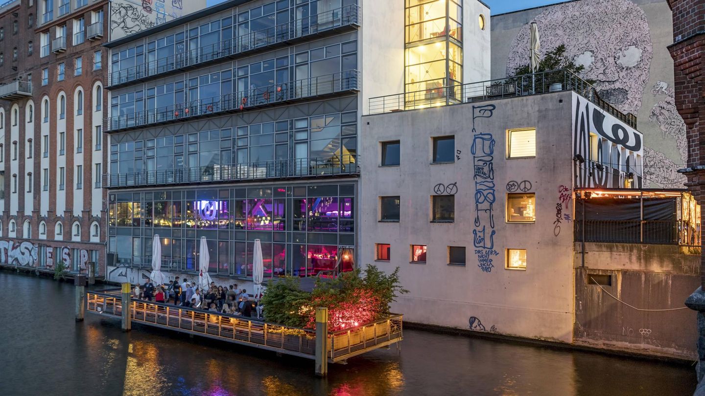 Knapp an den Top Ten vorbeigeschrammt. 73 Clubs und 951 Bars (mit Viersternebewertung). Das Bier kostet durchschnittlich 4,50 Euro, Cocktails 12 Euro (im Bild der Watergate-Club)