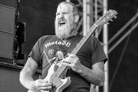 Brent Hinds bei einem Auftritt von Mastodon in Oslo 2022.