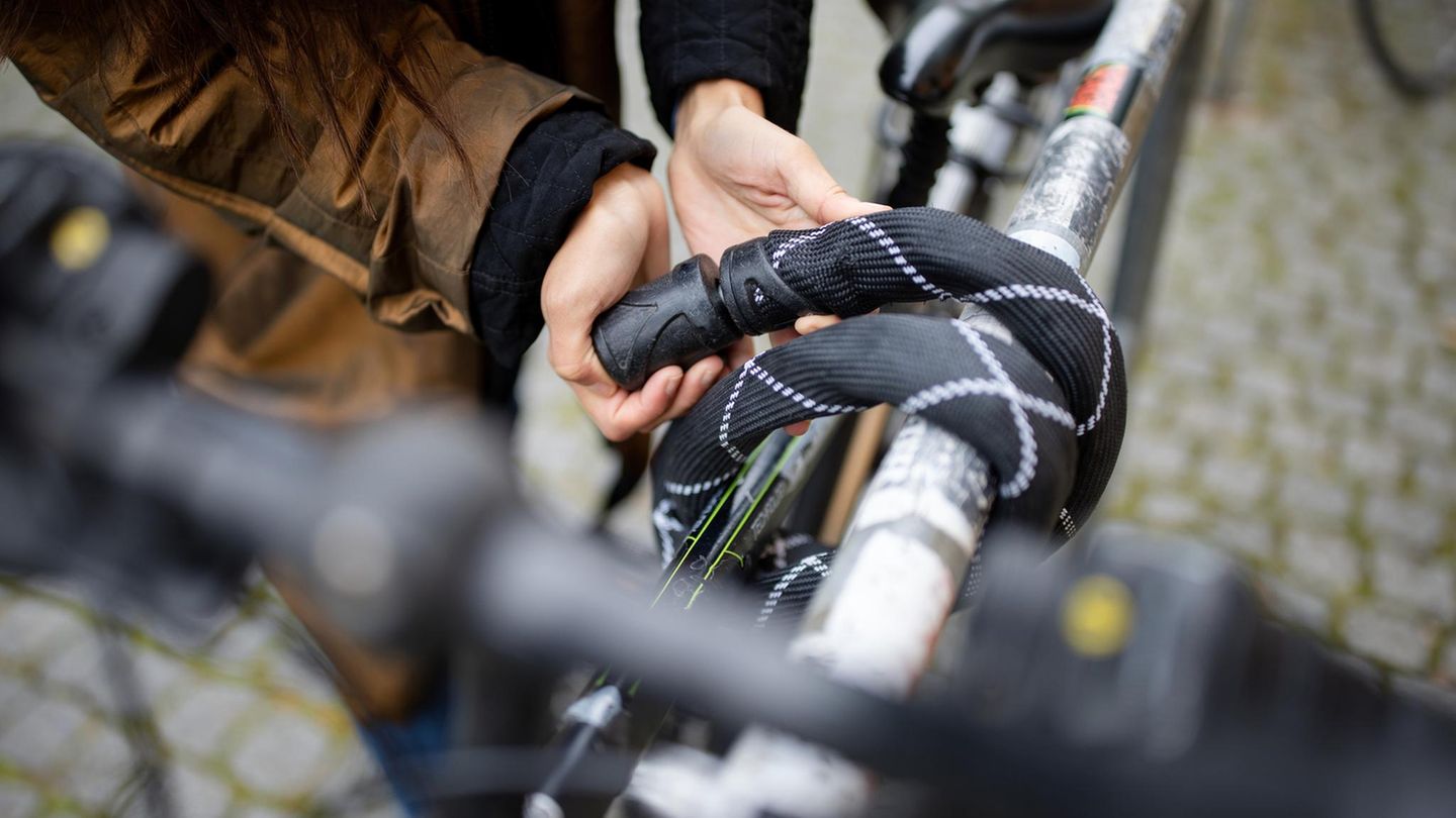 65 statt 110 Euro: Kryptonite Kettenschloss zum Toppreis ergattern Starker Bike Deal: Kryptonite Kettenschloss 40 % günstiger