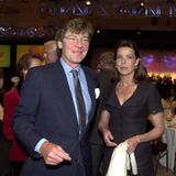 Prinz Ernst August von Hannover mit Ehefrau Caroline von Monaco, beide dunkel gekleidet