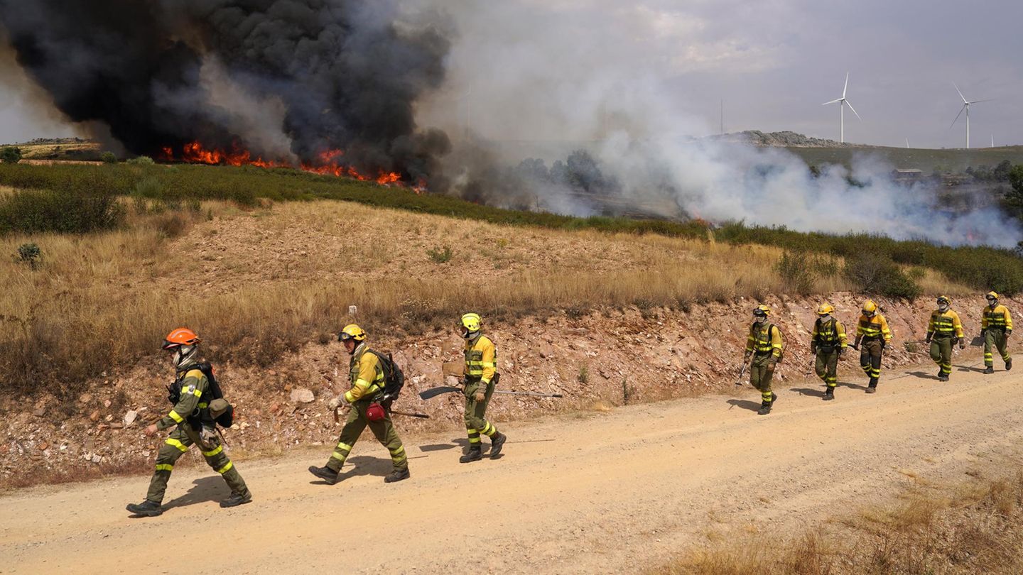 Climate hotspot southern Europe: What will become of the summer vacations?