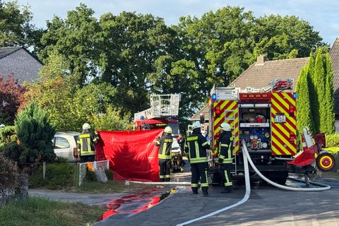 Bei einem Wohnungsbrand in Geeste im Landkreis Emsland starb ein Mann. Foto: Matthias Brüning/dpa