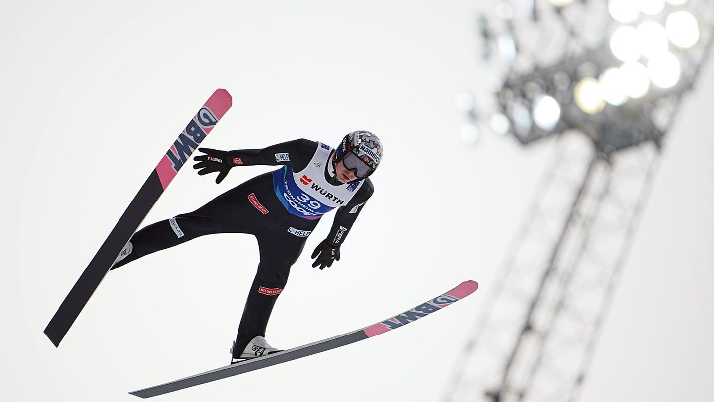 Suit slat at World Cup: Ski jumping scandal: locking for Norwegian athletes