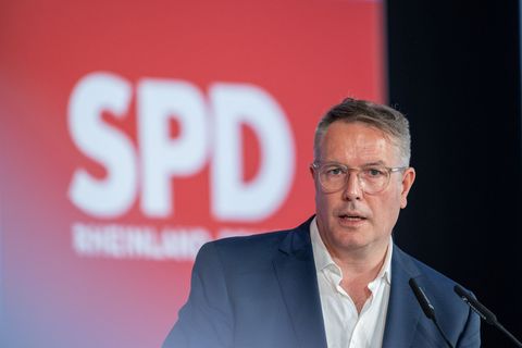 Schweitzer möchte die Koalition mit FDP und Grünen in Mainz über die Landtagswahl 2026 hinaus gerne fortsetzen. Foto: Harald Tit