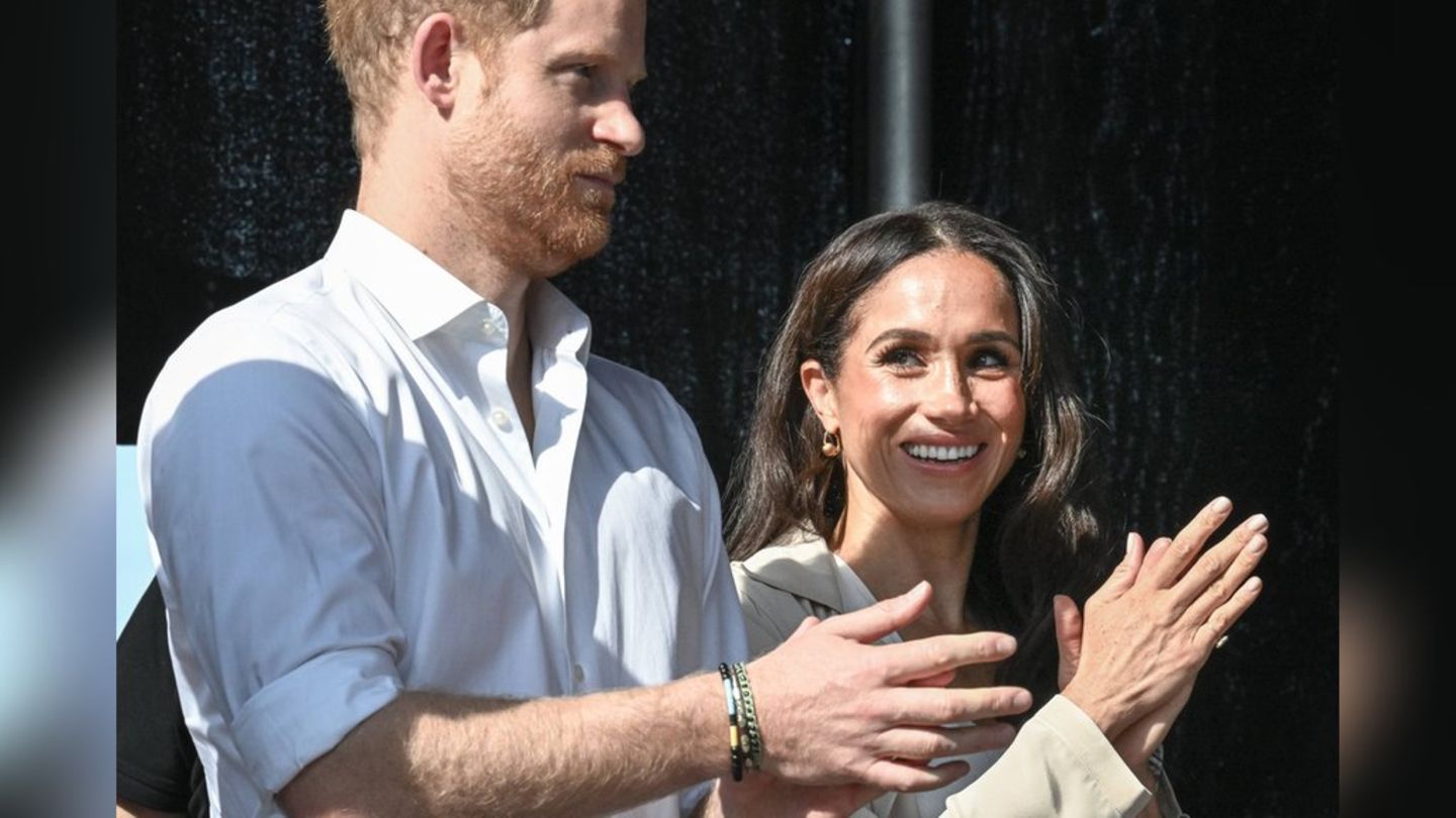 Duchess Meghan: She admires husband Prince Harry while surfing