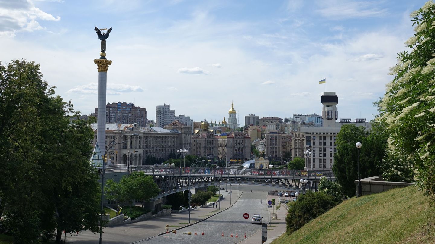 War in Ukraine: Selenskyj congratulates Ukrainians on Independence Day