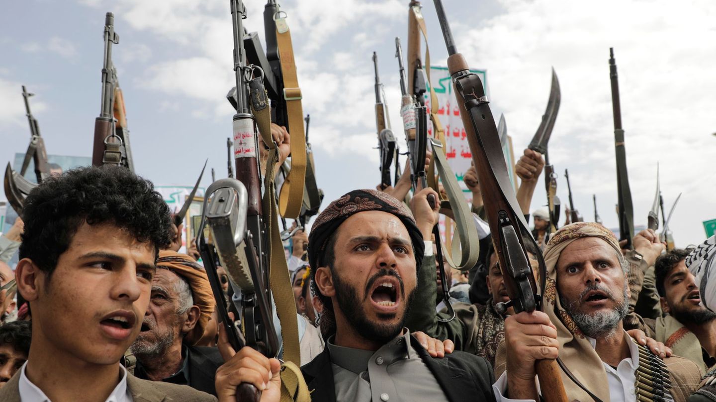 Conflict in the Middle East: Israel: Huthi-Miliz probably used scattering ammunition for the first time