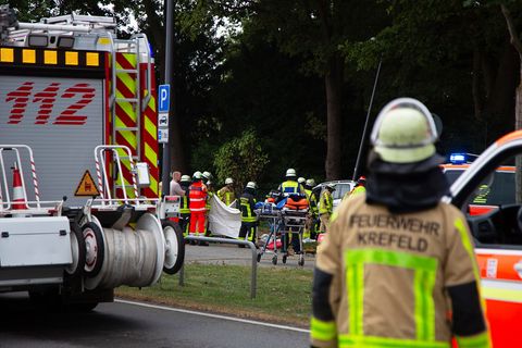 Die Ermittlungen dauern an Foto: Leonhard Giesberts/Blaulicht-News-Krefeld/dpa