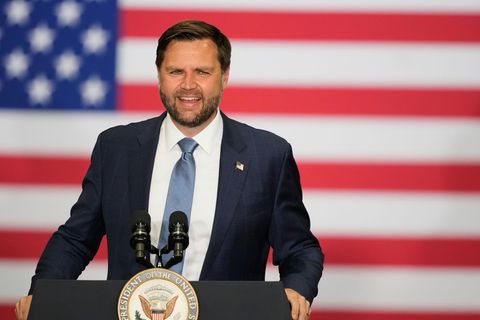 Vance bekräftigt, die USA würden in der Ukraine keine Bodentruppen einsetzen. (Archivbild) Foto: Brynn Anderson/AP/dpa
