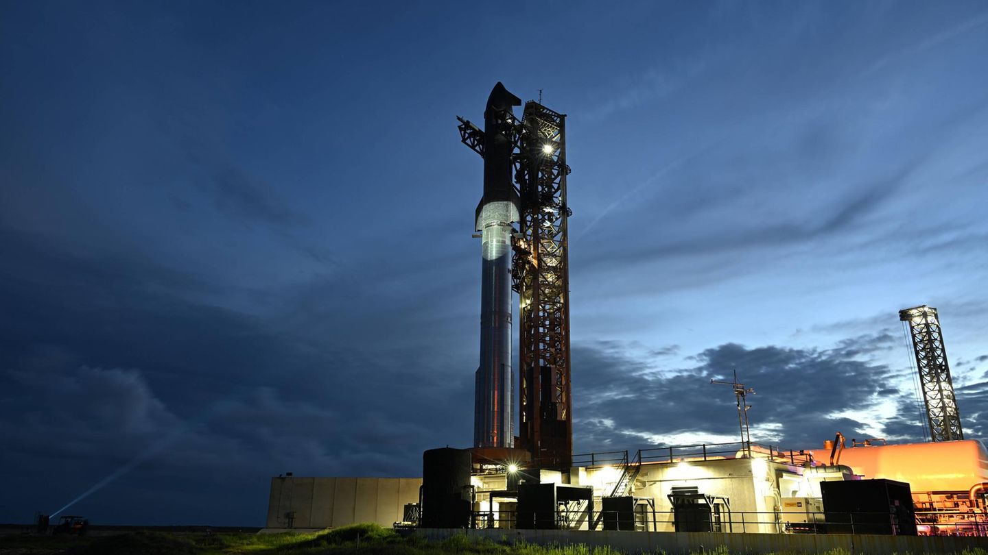 Das Starship ist größer als die Freiheitsstatue in New York