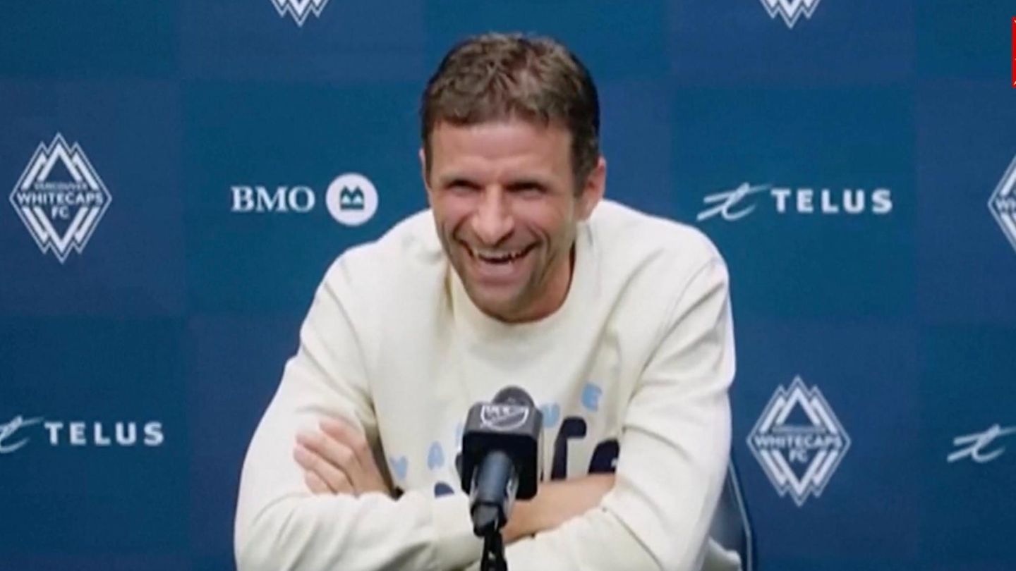 Canada: Thomas Müller speaks – and provides laughter (video)
